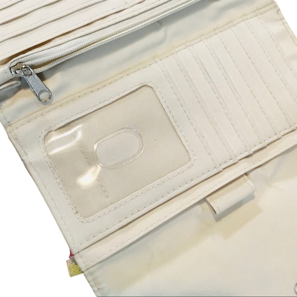 Linen Wallet - Picture 4 of 6